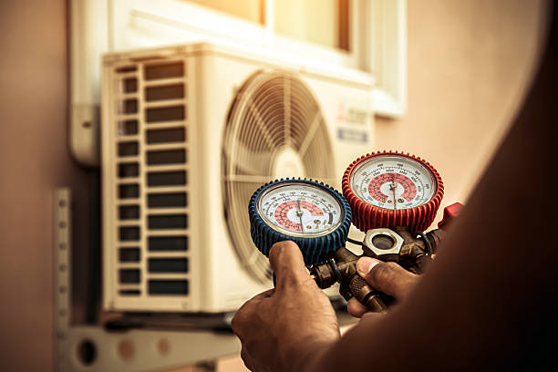 Professional Ductwork Repair technician working in Sharpes, FL